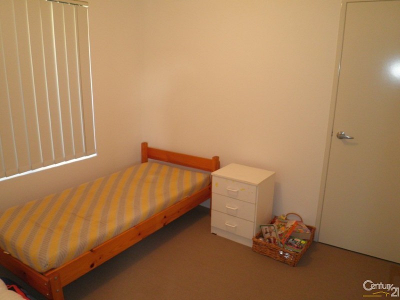 6/1 Cottonwood Drive, Baldivis WA 6171