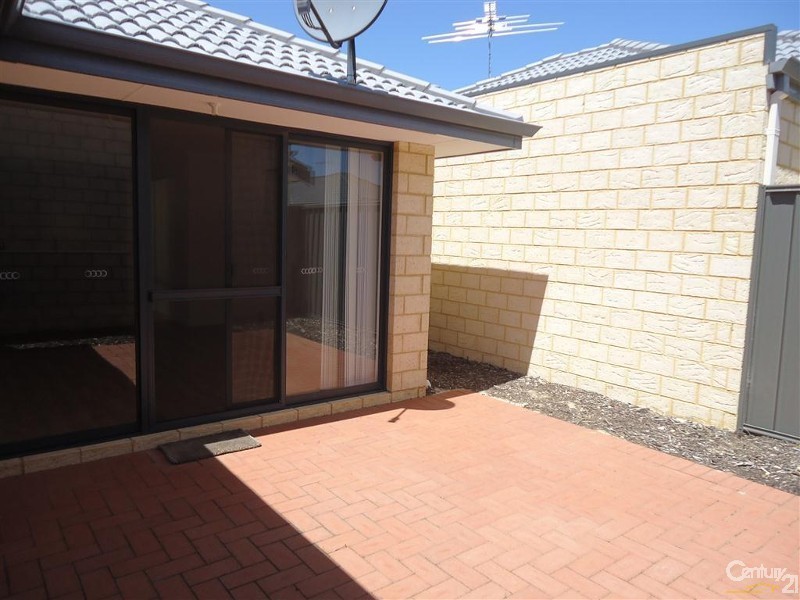 6/1 Cottonwood Drive, Baldivis WA 6171