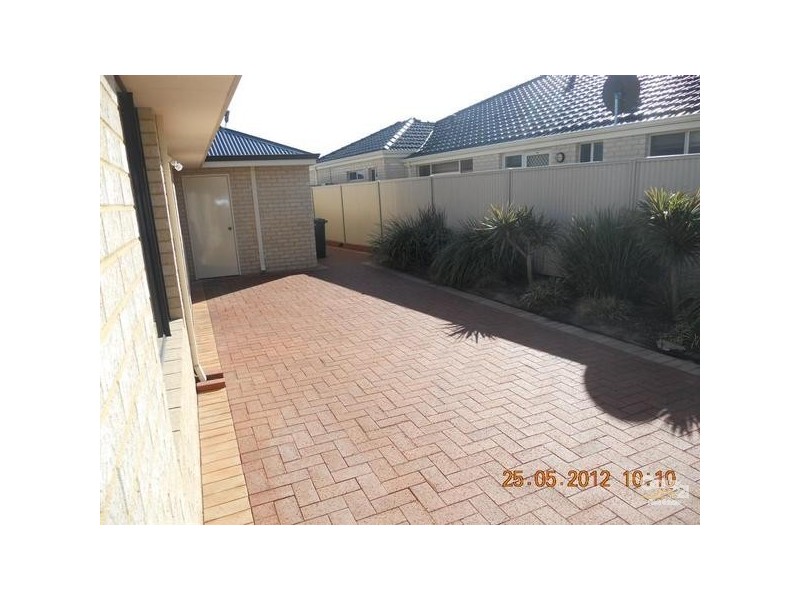 22 Windermere Way, Waikiki WA 6169