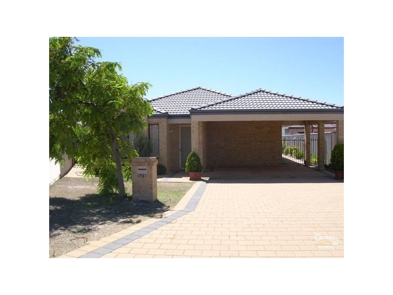 13 Galway Gardens, Warnbro WA 6169