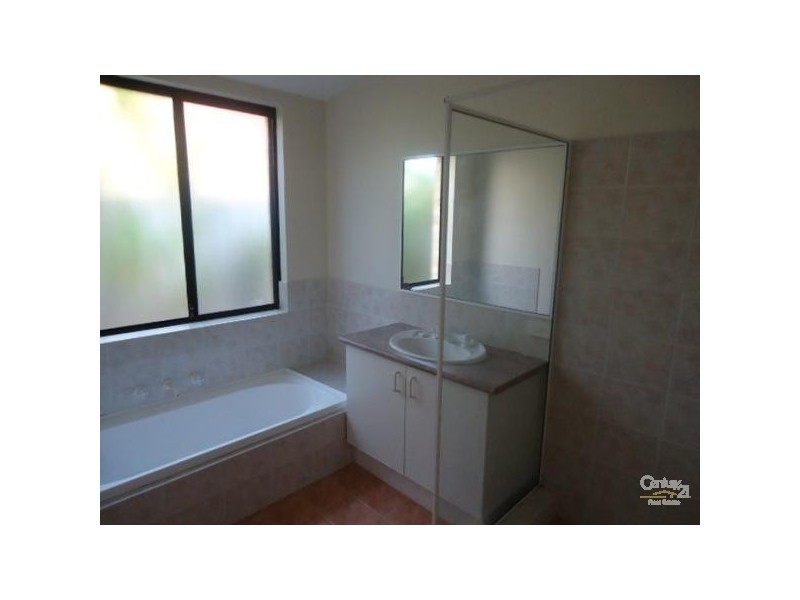 13 Galway Gardens, Warnbro WA 6169