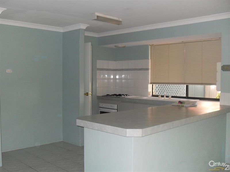 22 Eyre Street, Waikiki WA 6169