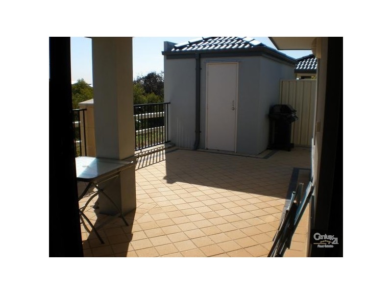 5/36 Epsilon Drive, Rockingham WA 6168