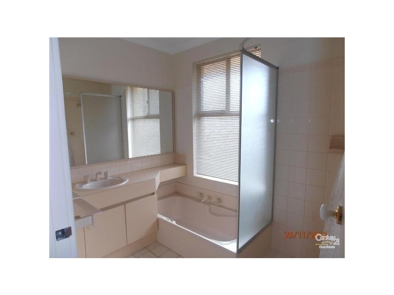 25 Shelton Street, Waikiki WA 6169