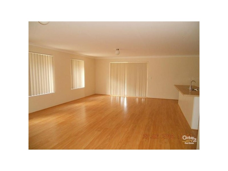 16 Hayeswater Circuit, Waikiki WA 6169