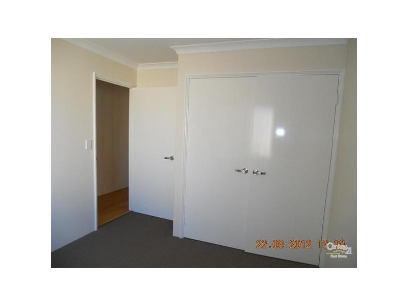 16 Hayeswater Circuit, Waikiki WA 6169