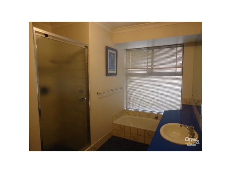 1 Ballard Court, Cooloongup WA 6168