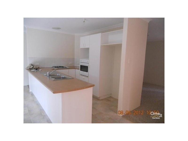 13 Galway Gardens, Warnbro WA 6169