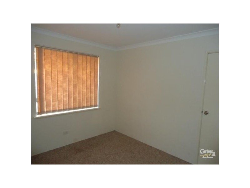 13 Galway Gardens, Warnbro WA 6169