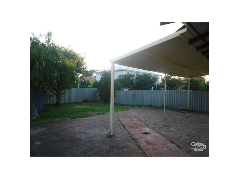 11A Catherine Street, Safety Bay WA 6169