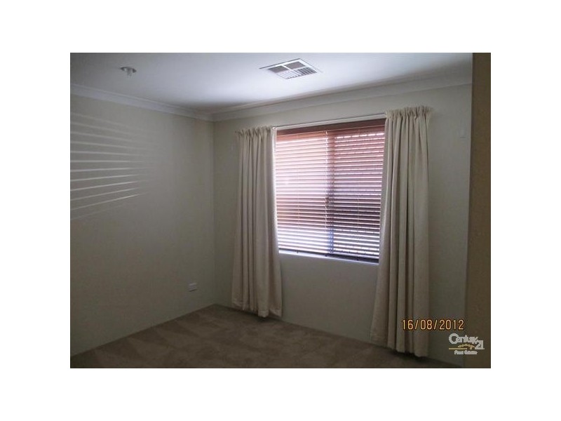 4 Seaford Lane, Secret Harbour WA 6173