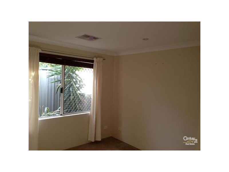 4 Seaford Lane, Secret Harbour WA 6173