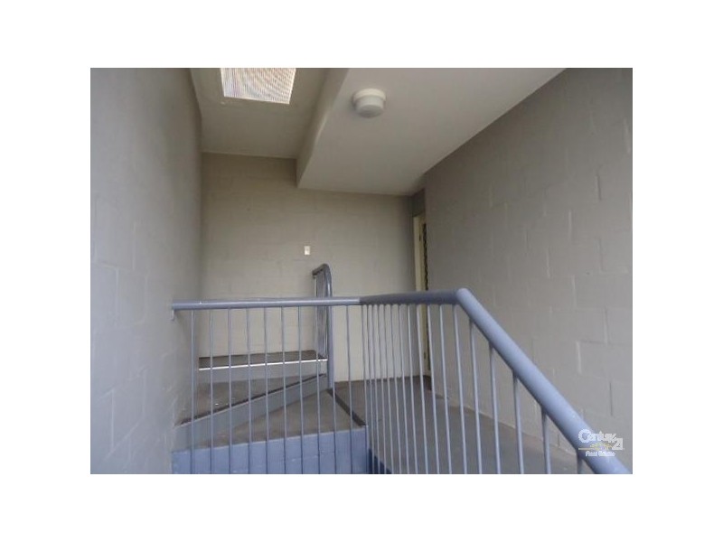 7/9 Kent Street, Rockingham WA 6168