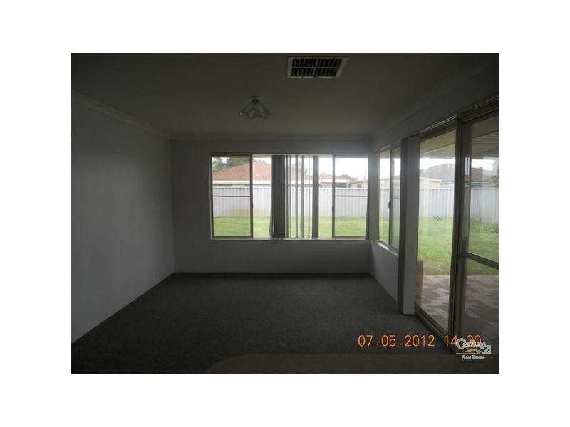 10 McNicholl Street, Rockingham WA 6168