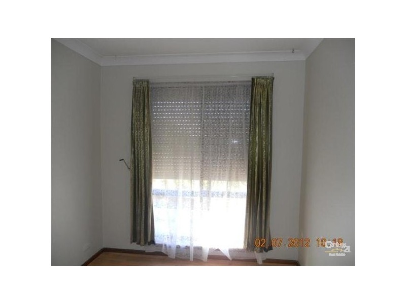 6 Voyager Court, Cooloongup WA 6168
