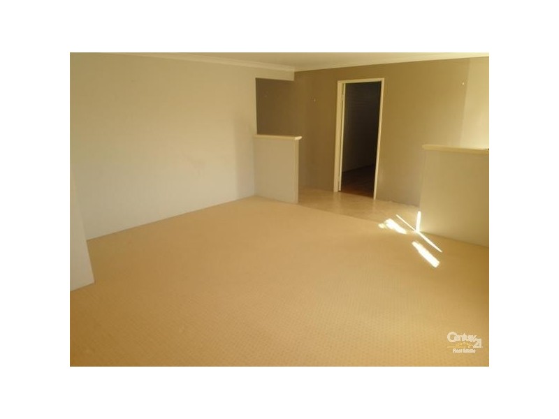 116 San Sebastian Boulevard, Port Kennedy WA 6172