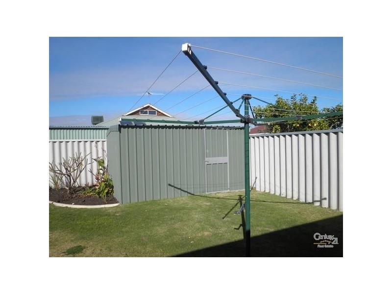 116 San Sebastian Boulevard, Port Kennedy WA 6172