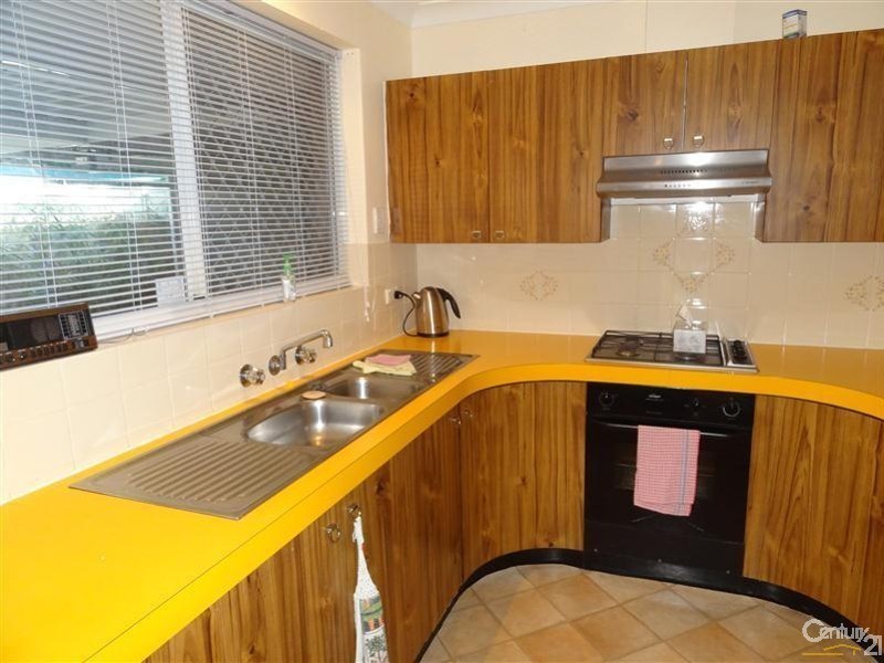 10 Kullaroo Court, Hillman WA 6168