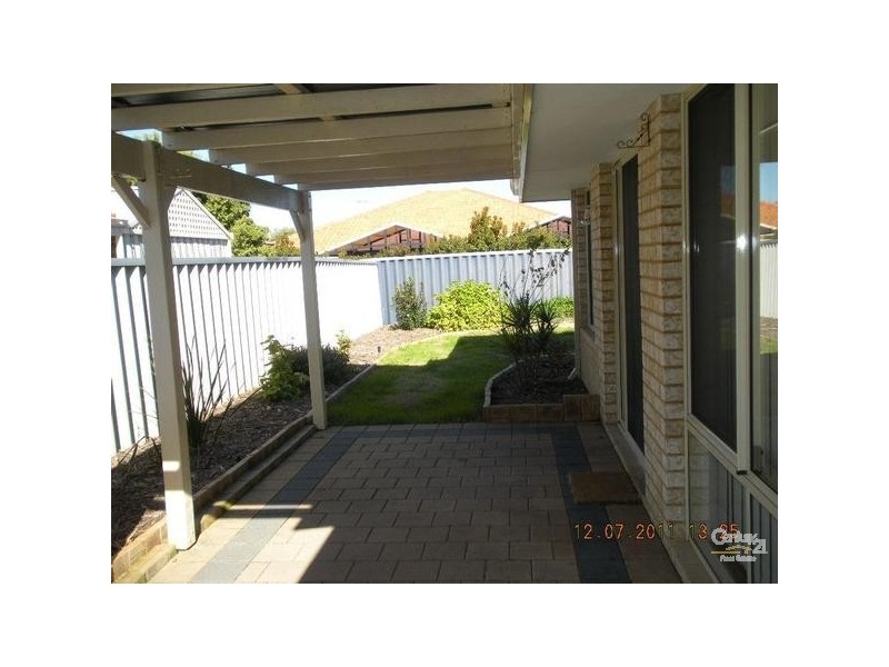 41 Galway Gardens, Warnbro WA 6169