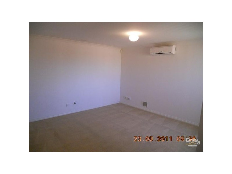 3/21 LaManche Avenue, Port Kennedy WA 6172