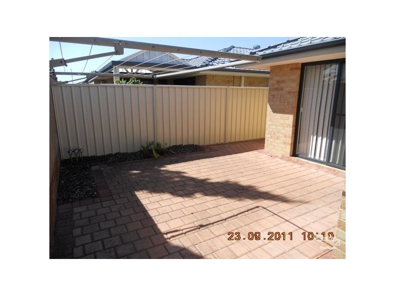 3/21 LaManche Avenue, Port Kennedy WA 6172
