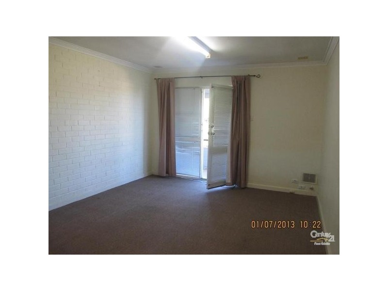 13/15 Corvus Place, Rockingham WA 6168