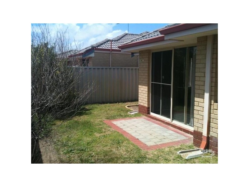 15/4 Marlo Place, Waikiki WA 6169