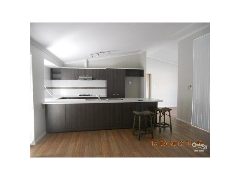 24 Salton Street, Secret Harbour WA 6173