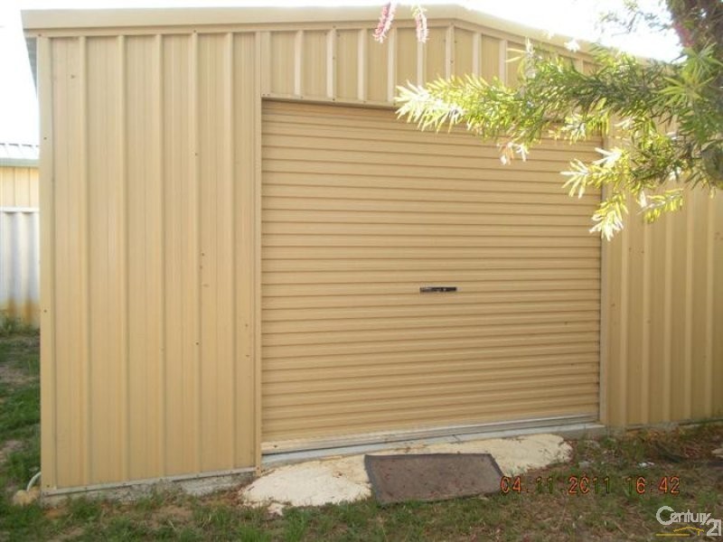 1 Mizzen Court, Waikiki WA 6169