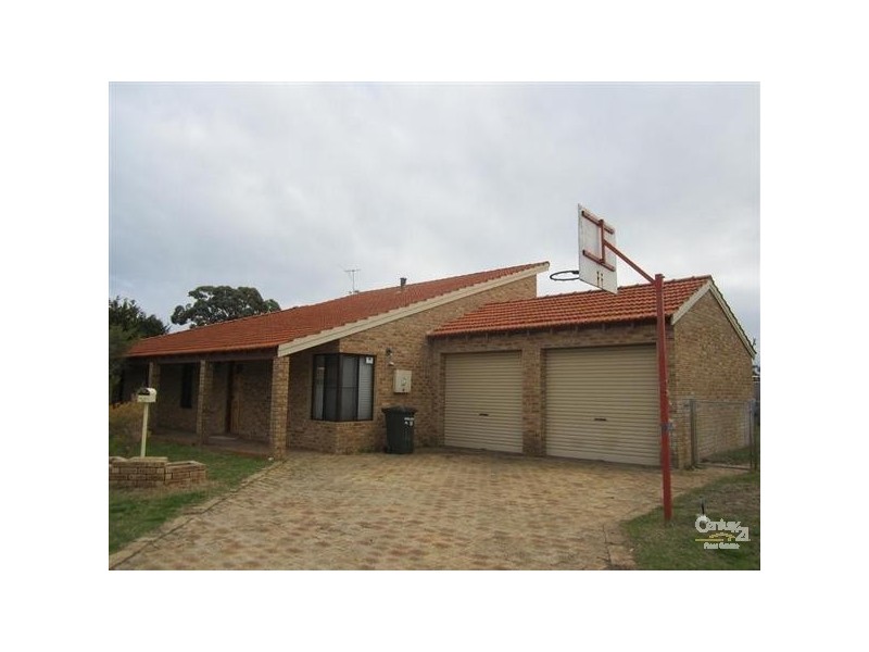 11 Costa Brava Place, Safety Bay WA 6169