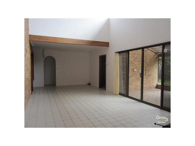 11 Costa Brava Place, Safety Bay WA 6169