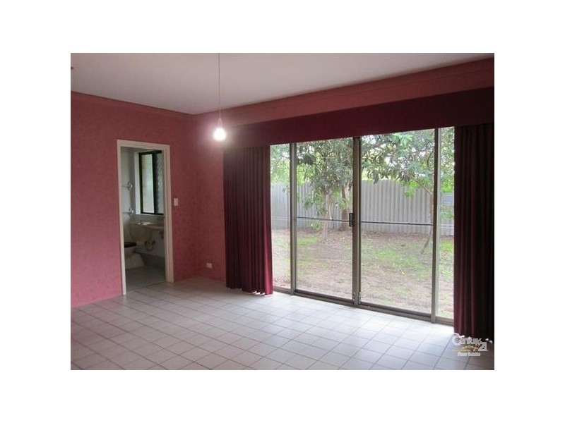 11 Costa Brava Place, Safety Bay WA 6169