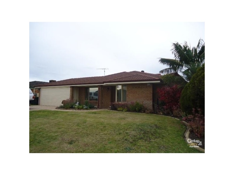 13 Java Place, Waikiki WA 6169