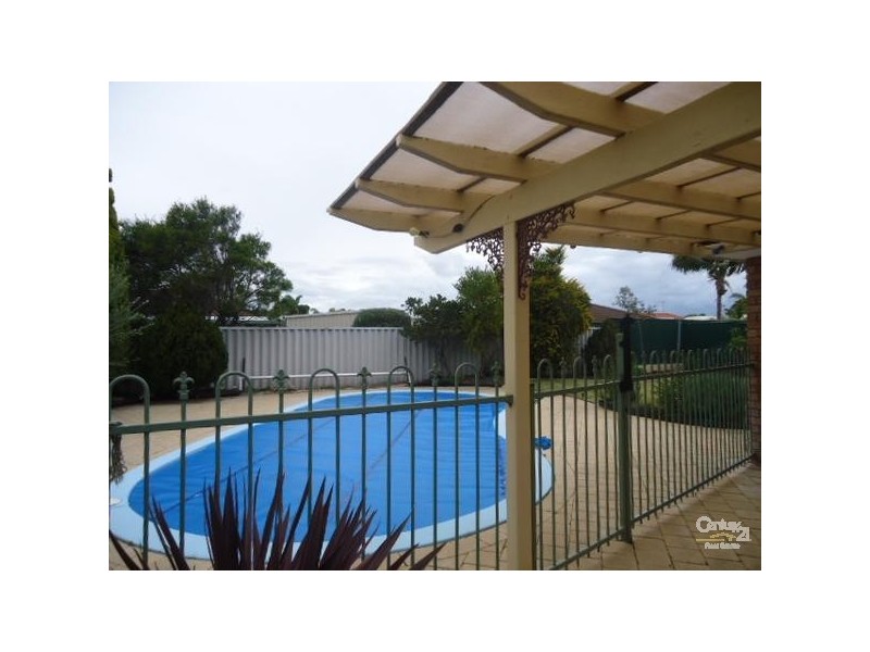 13 Java Place, Waikiki WA 6169