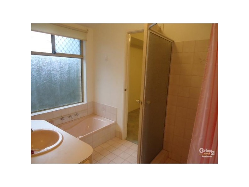 5 Shell Close, Cooloongup WA 6168
