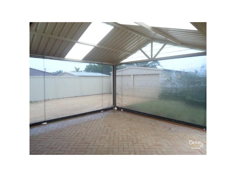 5 Shell Close, Cooloongup WA 6168