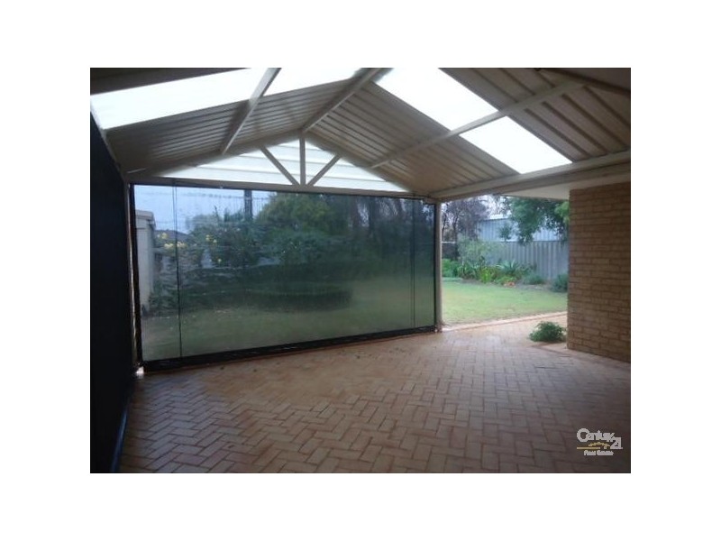 5 Shell Close, Cooloongup WA 6168