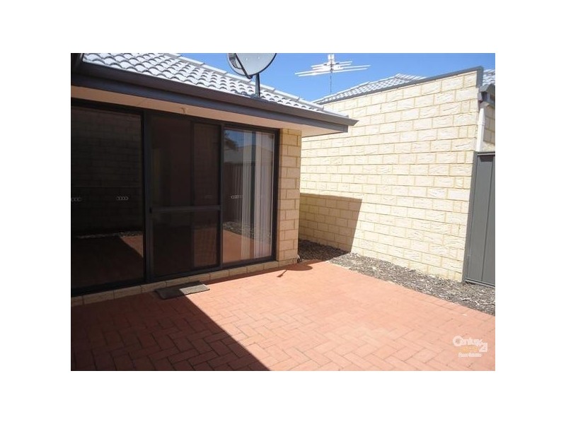 6/1 Cottonwood Drive, Baldivis WA 6171