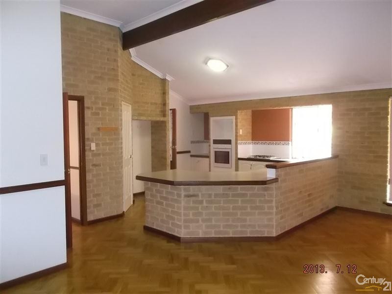 6 Rochefort Retreat, Port Kennedy WA 6172