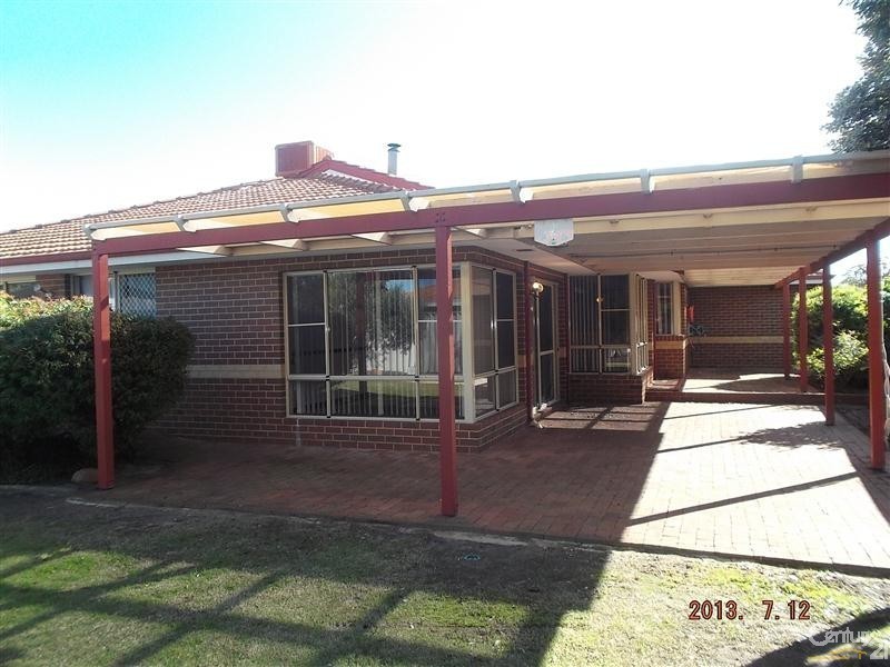 6 Rochefort Retreat, Port Kennedy WA 6172