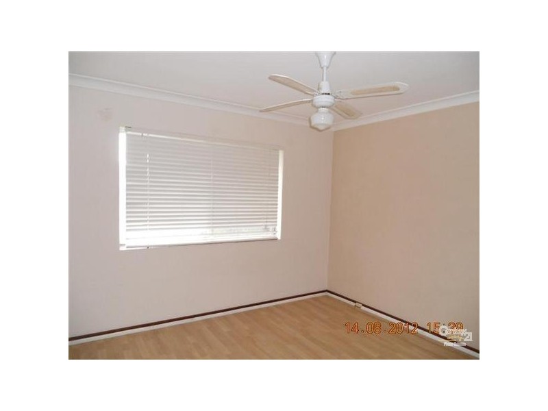 25/4 Minchinson Street, Shoalwater WA 6169