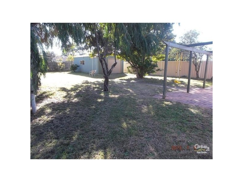 8 Scott Road, Safety Bay WA 6169