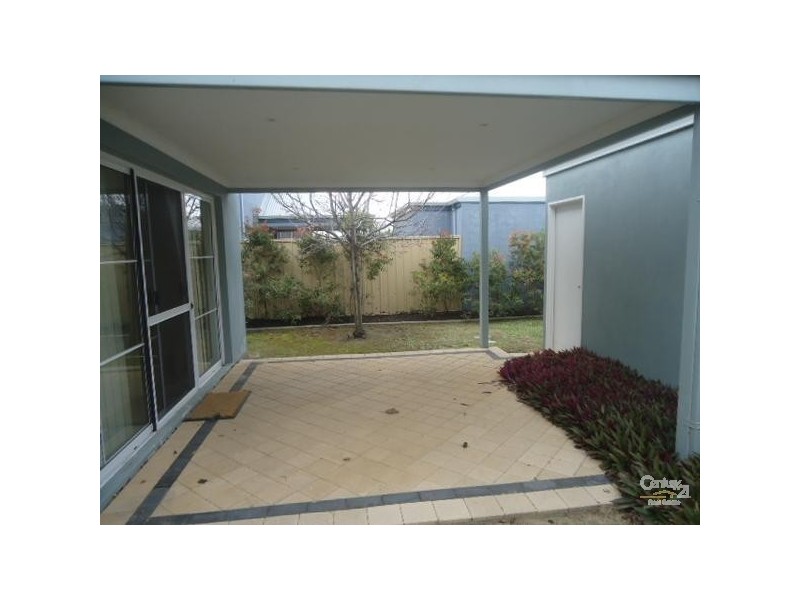 52 Waterfront Parkway, Shoalwater WA 6169