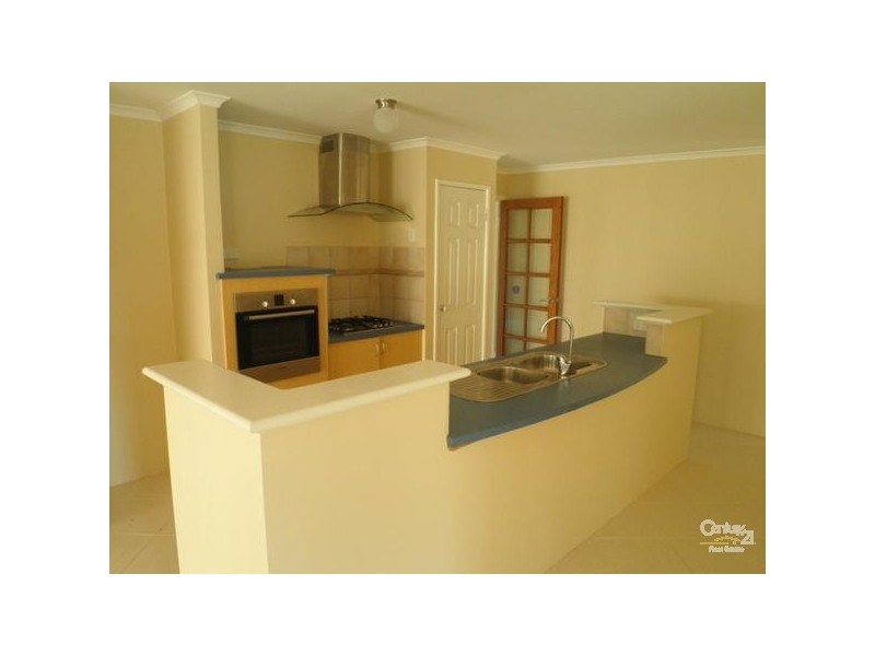 5 Uist Court, Port Kennedy WA 6172