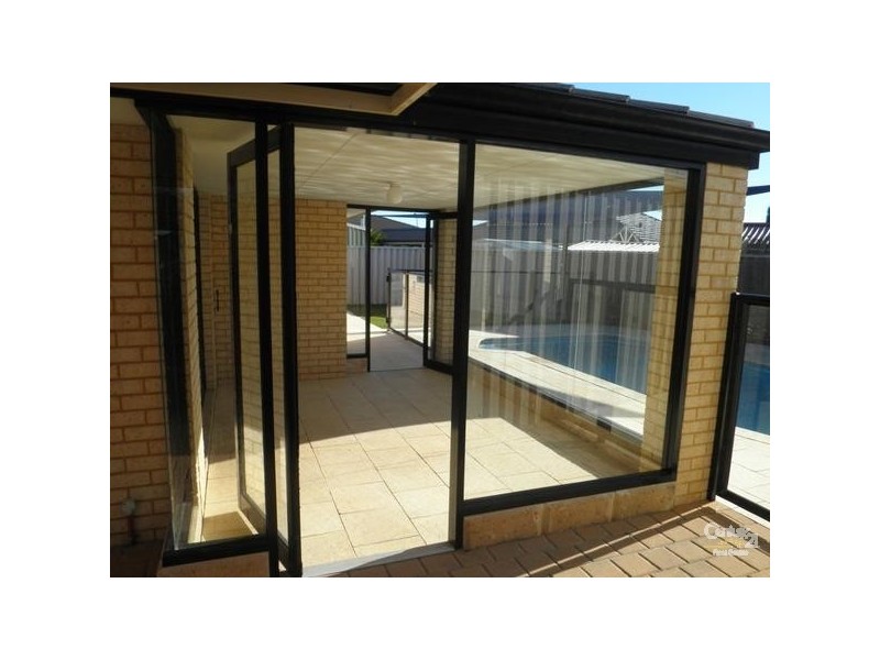 5 Uist Court, Port Kennedy WA 6172