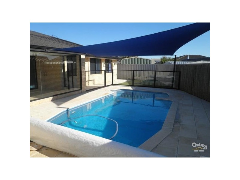 5 Uist Court, Port Kennedy WA 6172