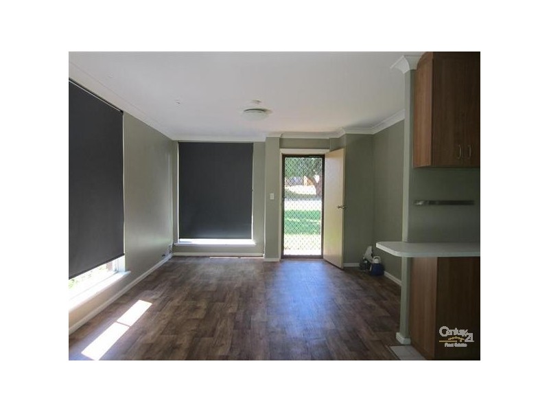 9 Currie Street, Warnbro WA 6169