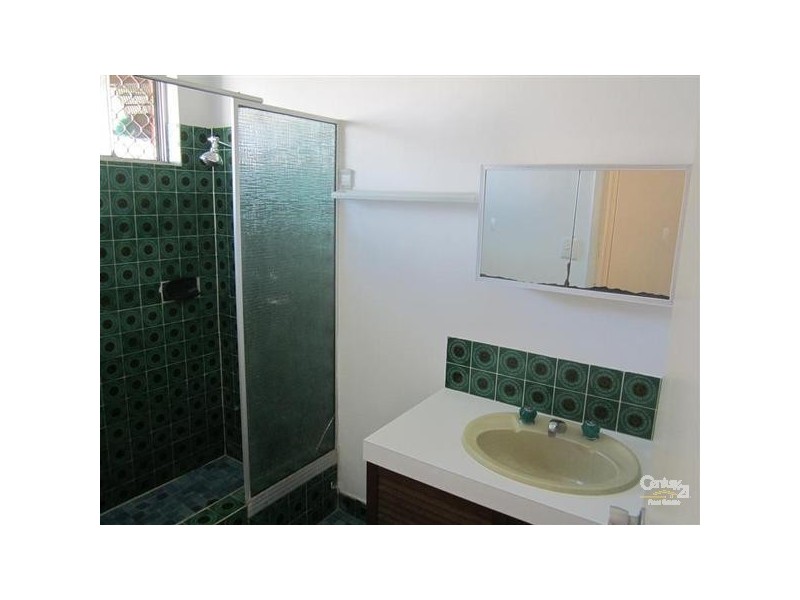 9 Currie Street, Warnbro WA 6169