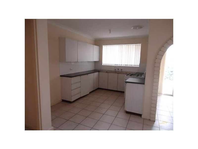 17 Palamuna Court, Hillman WA 6168