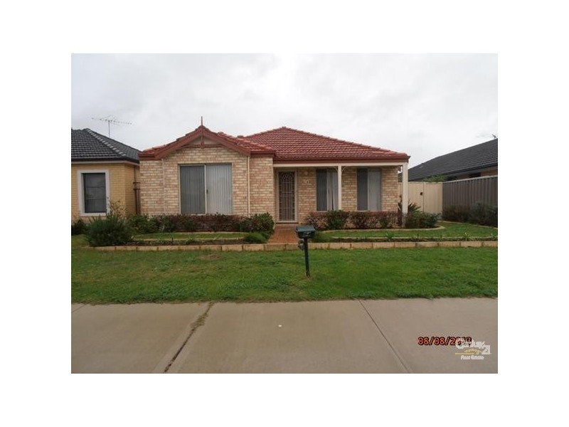 80 Fisher Street, Rockingham WA 6168